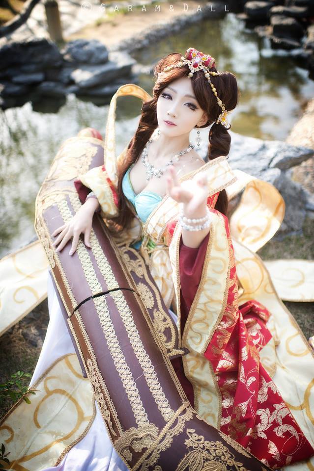 kuudererules:    Aza Miyuko Cosplay as Sona “Guqin ver.” from League of Legends