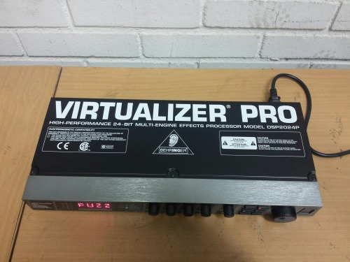 Behringer Virtualizer Pro DSP2024P High-Performance 24-Bit Multi-Engine Effects Processor, 2001