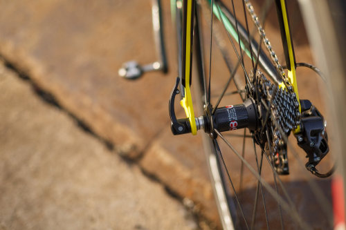 duvelo:Built with a mix of Reynolds and Columbus tubes with stainless steel dropouts and bosses, … F