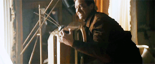 thetriofromuncle:Illya “I throw what I want” Kuryakin