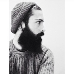 Beardsftw:  Apothecary87:  @Giulioaprin Is A Man. He Is Analysis Man, With A Beard.