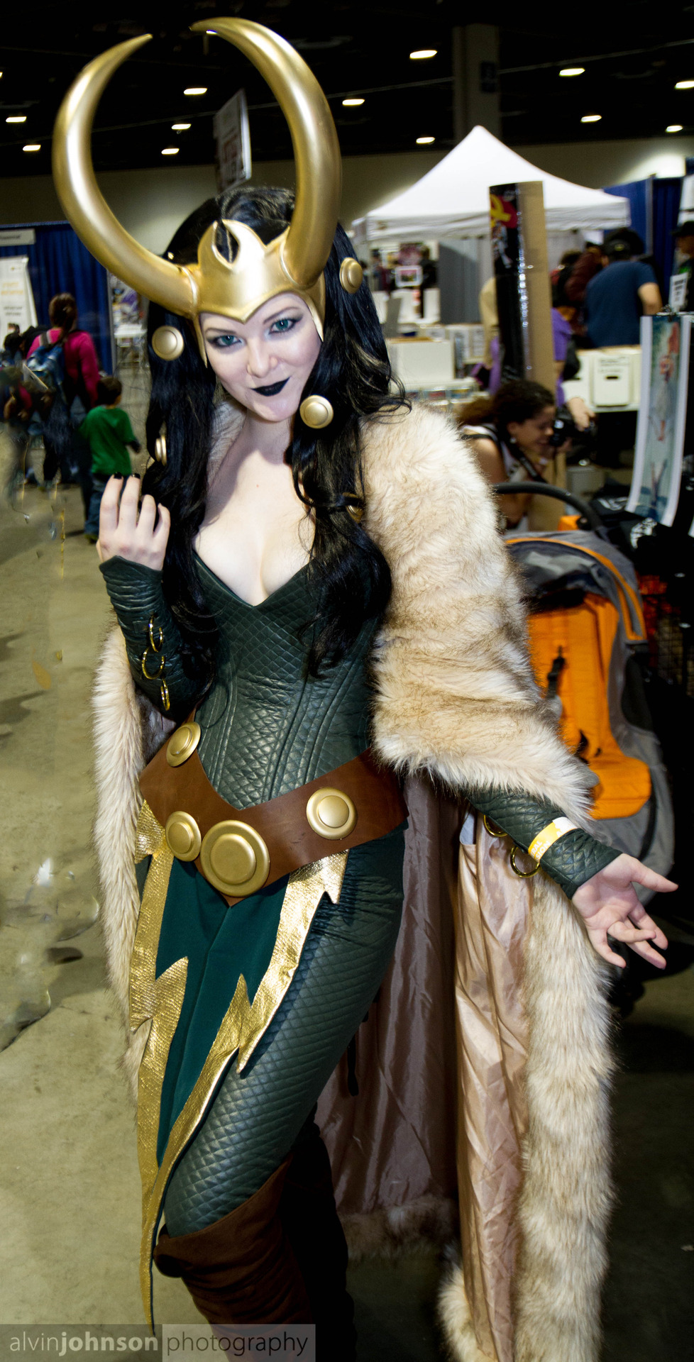 dirty-gamer-girls:  Lady LokiLong Beach Comic\Horror ConCosplayer: Ashlynne DaePhotography