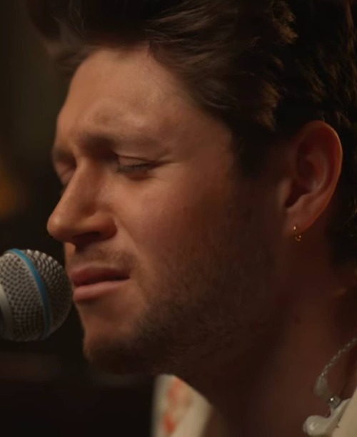 Niall for guinness presents: The best of the pub