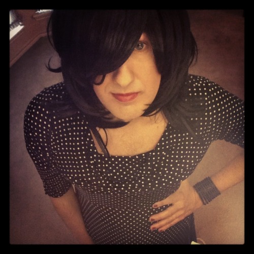 poshcdmia: polka dot dress