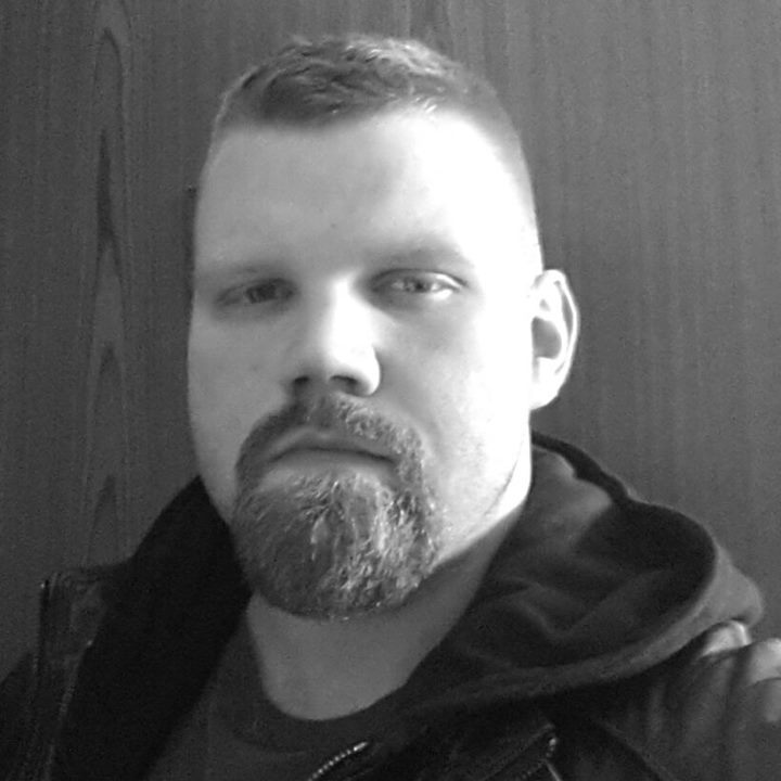 thebigbearcave:  God of Icelandia….. so hot he rivals his heavenly brother, Pall