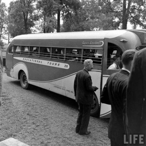 Educational Tours(Thomas McAvoy. 1941)