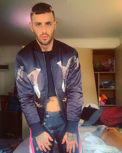 New look/ who dis? #lifeofabadbitch #lifestylesofthebadandboujee #butch (at Melbourne, Victoria, Aus