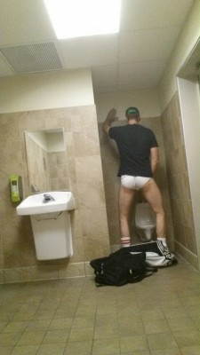 myunderpants4321:  had to take a piss  …dropped