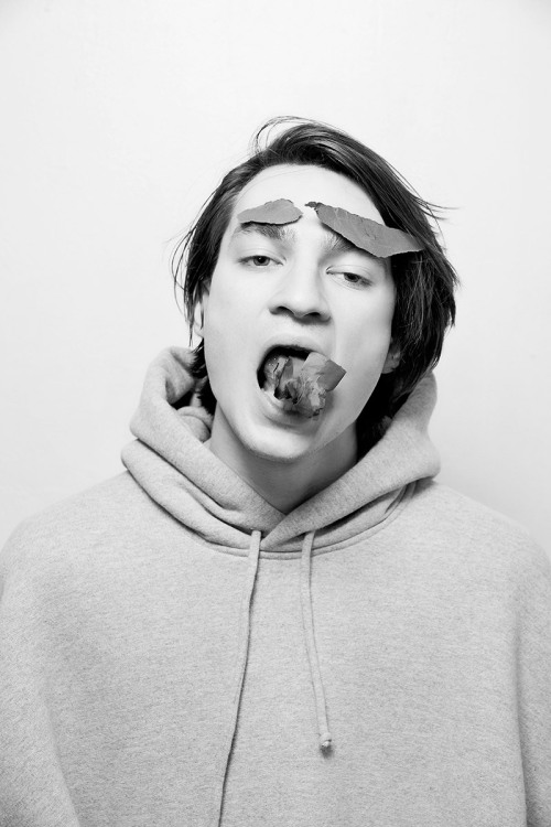 styleophile:  Fucking Young! 2014 editorial 
