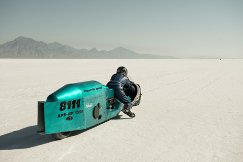 Bonneville photography by Will Graham. (via Bonneville Photography – Fubiz™)