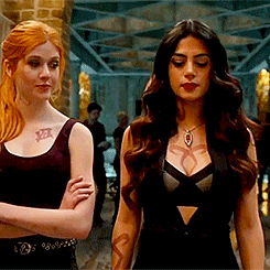 natharmiller:when ur introducing the gf to your mom