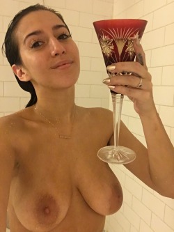 heyitsapril:  NSFW: Two sips of champagne and I’m already drunk cuz my body is so ready to not feel 2016 anymore. Cheers to gettin the fuck outta this shit.