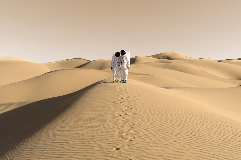 iamianbrooks:  Greetings from Mars photos by Julien Mauve