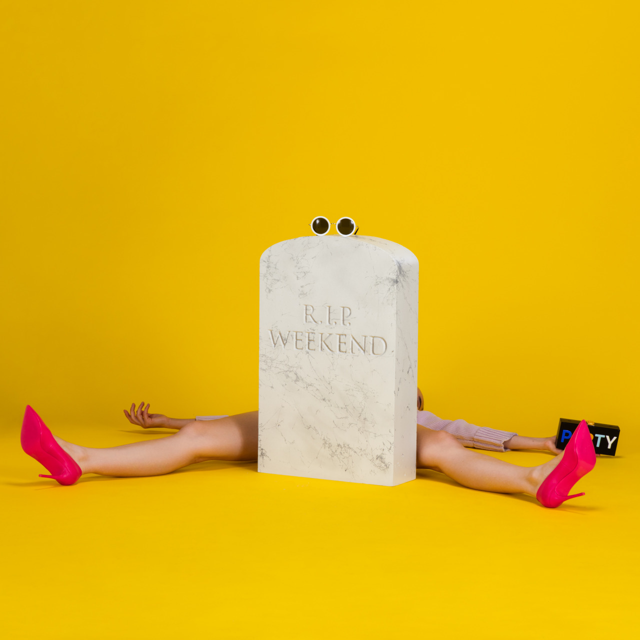 Milly Advertising Rebrand by Sagmeister & Walsh
“MILLY (by Michelle Smith) wanted to rebrand their advertising and communications to reflect the attributes of their new collections: edgy, irreverent, bold and colorful. When Michelle established the...