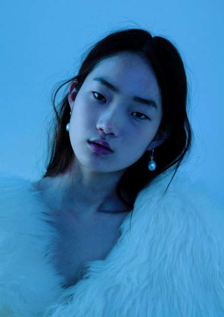 versacegods:   Shin Hyun Ji photographed by Romain Duquesne for Oyster Magazine 2014