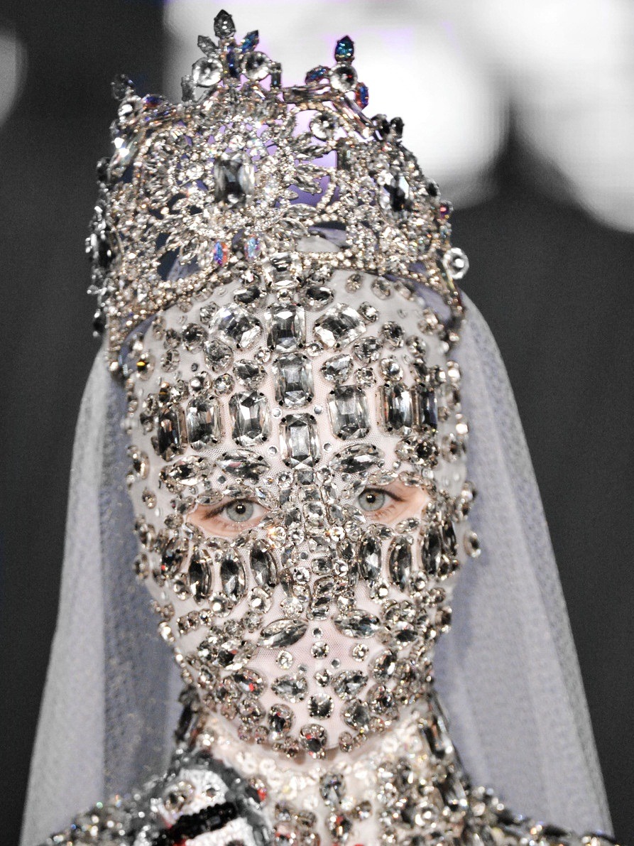 130186:  On Aura Tout Vu Haute Couture Fall 2015