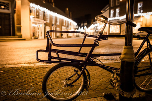 blogblogblooog:  Market Bosworth by Night by BeeJackson
