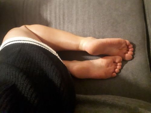 I get asked for feet pics a fair bit but never thought much of it, but ive been talking to someone t