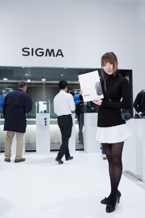 multi:  【CP＋2013】シグマブースに擬態潜入…！？｜☆★ささのま！★☆