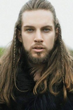 vikingcult:  Please also follow me at my other blog www.cuntrycuties.tumblr.com