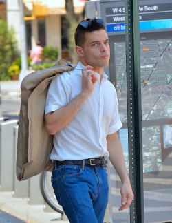 celebritiesofcolor:  Rami Malek out in NYC 