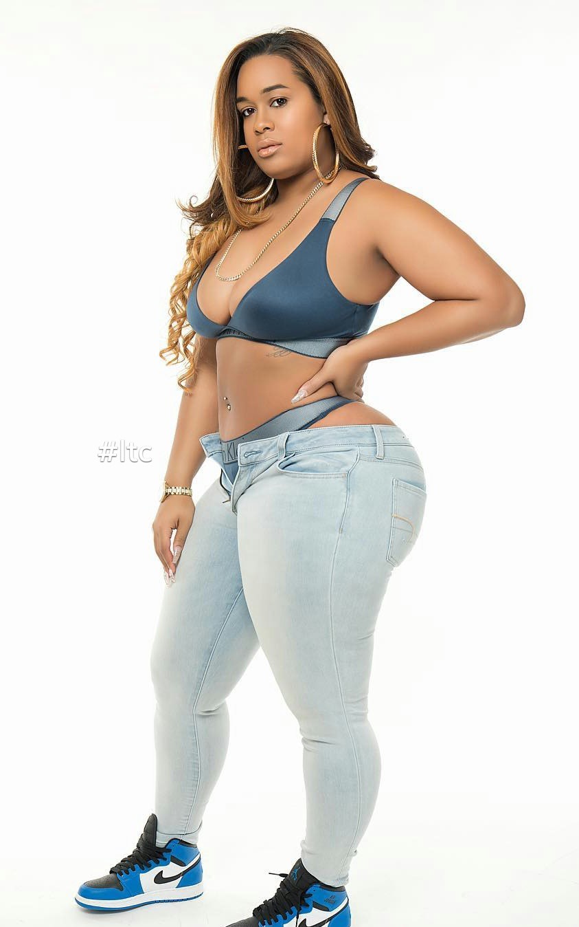 #lovethemCurves