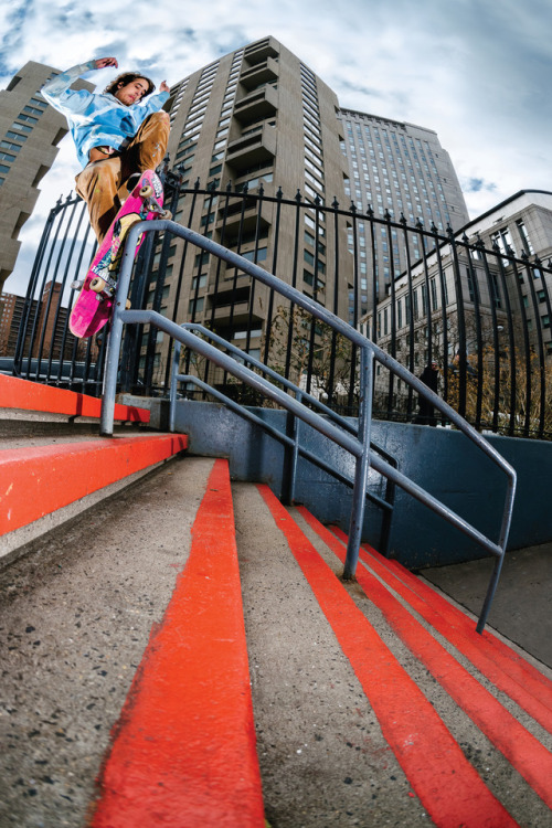 Yaje Popson, polejam 50-50.Photo by Jonathan Mehring