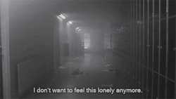 teenagepics:  If you’re a teen you must follow this blog. 