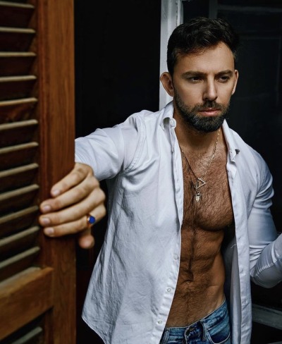 elnerdo19:Beautiful and furry dancer, Anton Lap! Love his gorgeous beard too! 💚🧡🤍💚🧡🤍🤤🥰🐺😍😋 🏳️‍🌈 