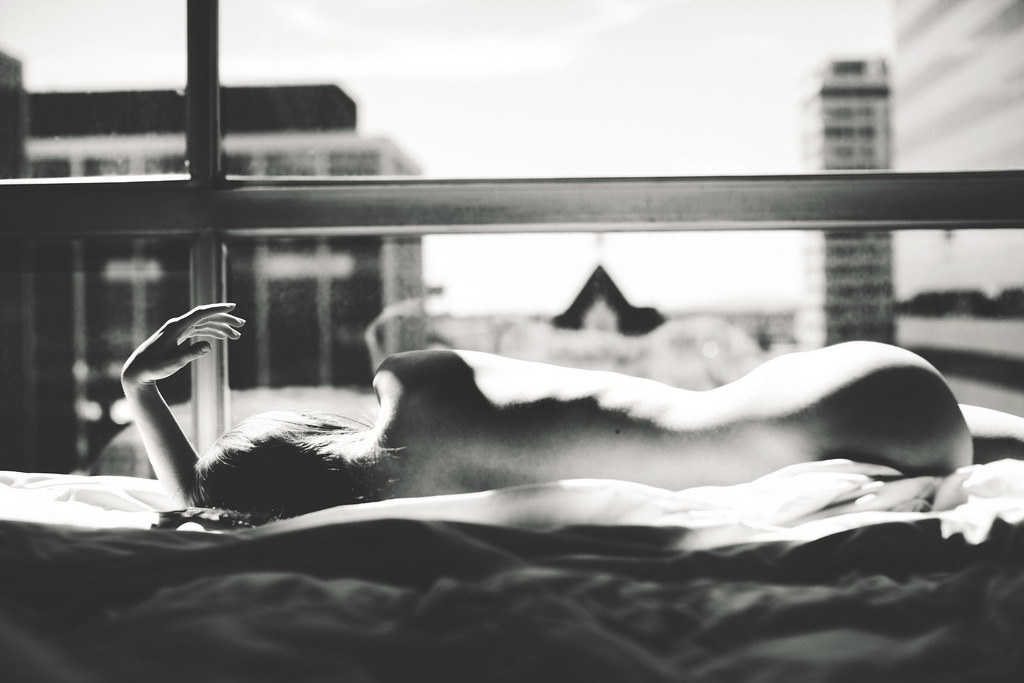 umidadinebbia:  self portrait by Kayla Varley 