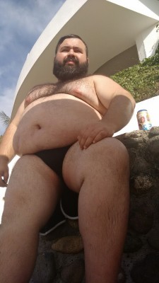 chubbyaddiction:  jaredbear:  In the beach   Woof, great view from below…