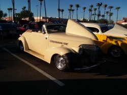 justneedsalittlework:Hood side flipped open on this ‘39 Chevy convertible. Spotted at the Pavillions Saturday cruise night in Scottsdale, AZ.  Cool!