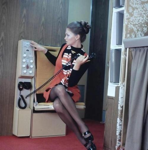 my-retro-vintage: Stewardess for United Airlines    1970