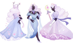 smallchickens:drew allura in some fancy