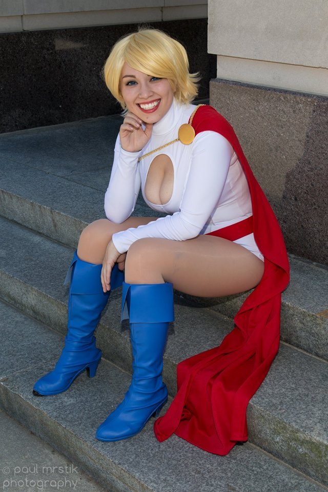 spandex-nation-cosplay:Power GirlThe only cosplayer I know is Ya Ya Han