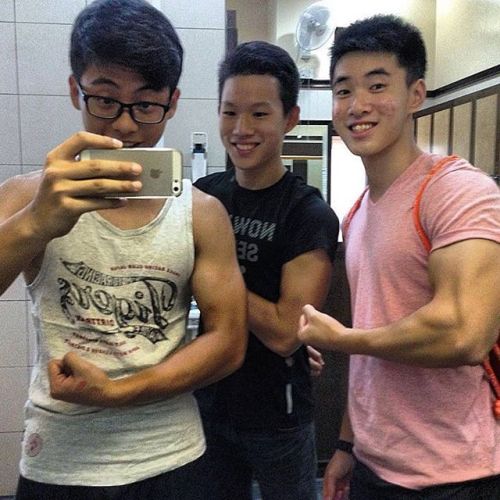 sgsexyboys: