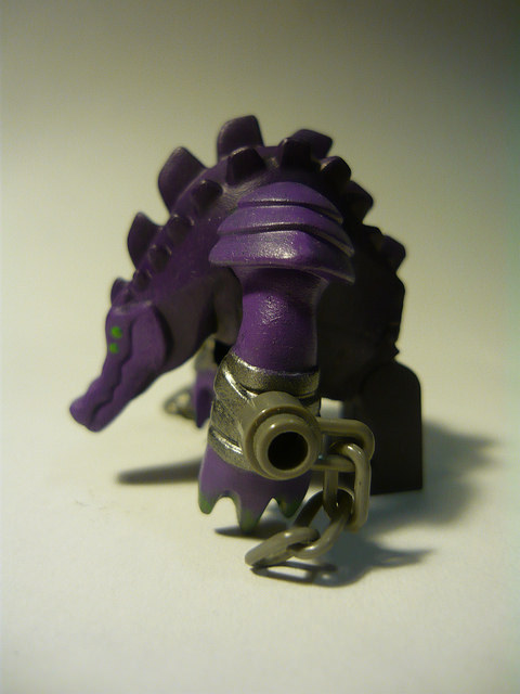 neuroticbabbler:  Acrid, from Risk of Rain.
