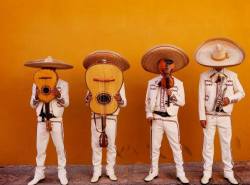 latinviri:  Los 4 amigos de San Miguel (photo by Holly Wilmeth)