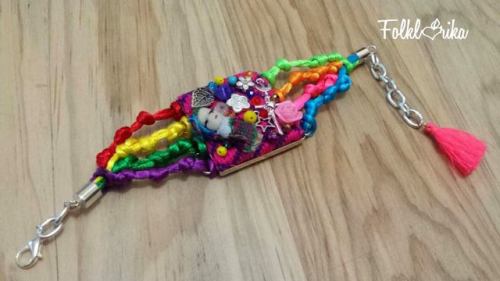 ¿Te gustan las pulseras? en Folklórika Accesorios Chiapasencontrarás las más lindas y coloridas del 