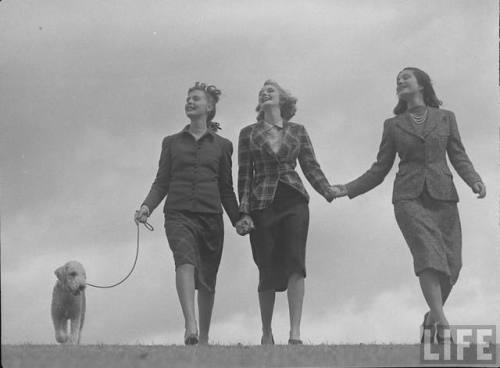 electronicsquid: Tweed Fashions (Margaret Bourke-White. 1938)