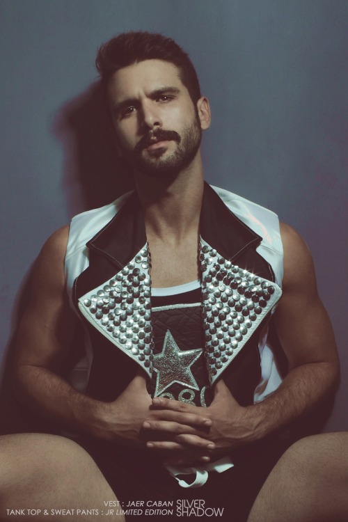 ejlphgphy:  PART I of “SILVER SHADOW” my work with stylist: Christian Ramirez Tejada models: Luis Ocasio & Diego Nieves 