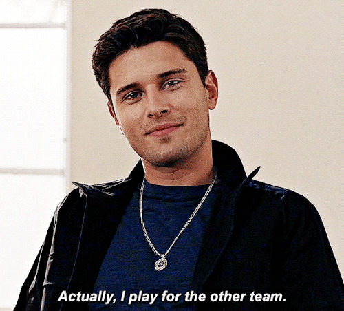 9-1-1 LONE STAR | 1.05 “Studs”