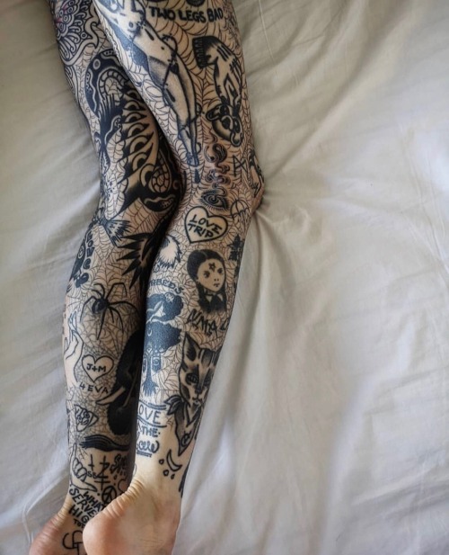torileighhall:Instagram: Hannahpixiesnow 