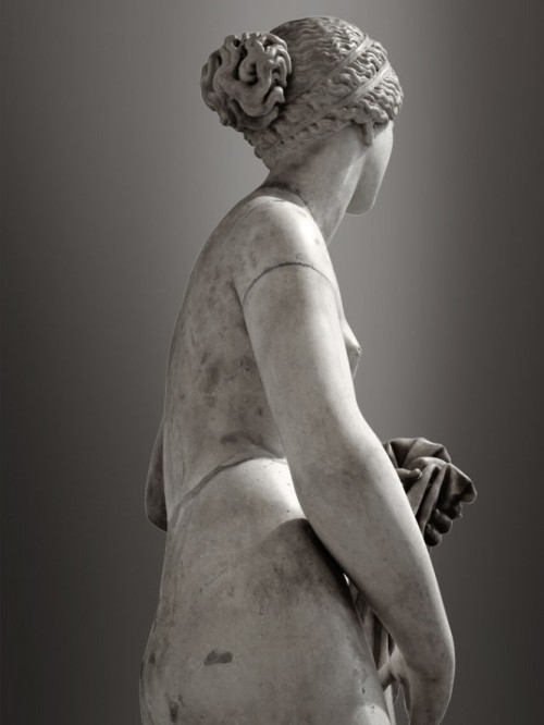 via-appia:Cnidus Aphrodite, restored in the 16th century by Ippolito BuzziRoman copy after a Greek o