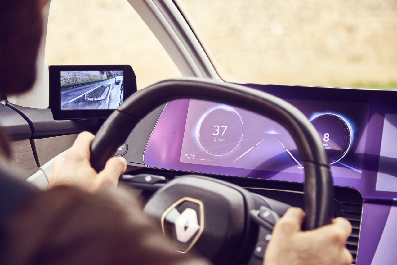 Cars 2 acelera nos ecrãs, mas não apenas nos dos cinemas!
