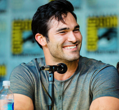 dailytylerhoechlin: Tyler Hoechlin during the Supergirl panel at San Diego Comic Con 2016.