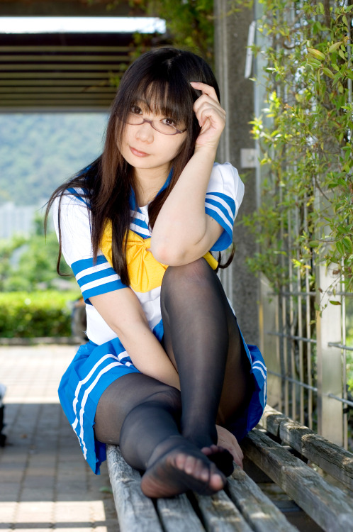 womenwhowearpantyhoseincosplay: Japanese cosplayer Chocoball portrays Takara Miyuki.