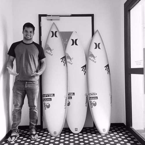 Bourez&rsquo; Hurley quiver for the 2015 #QuikPro