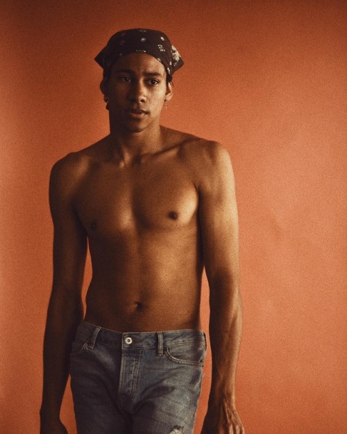 thegayfleet:Keiynan Lonsdale by @sundaymorningsaints