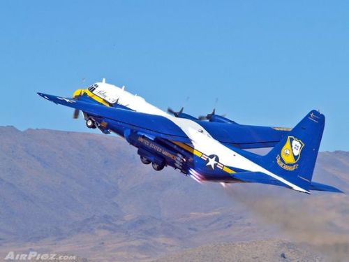 myaerospacepics:The Blue Angels Aircraft History